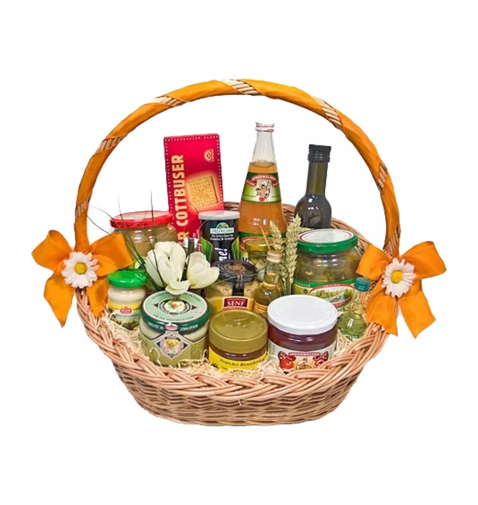 Captivating Gourmet Lovers Gift Basket